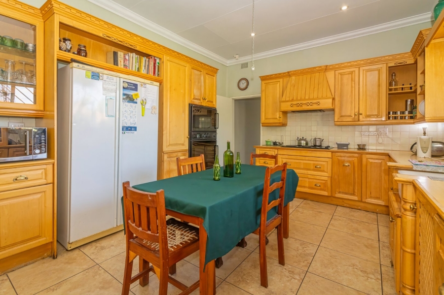 4 Bedroom Property for Sale in Wilgenhof Free State